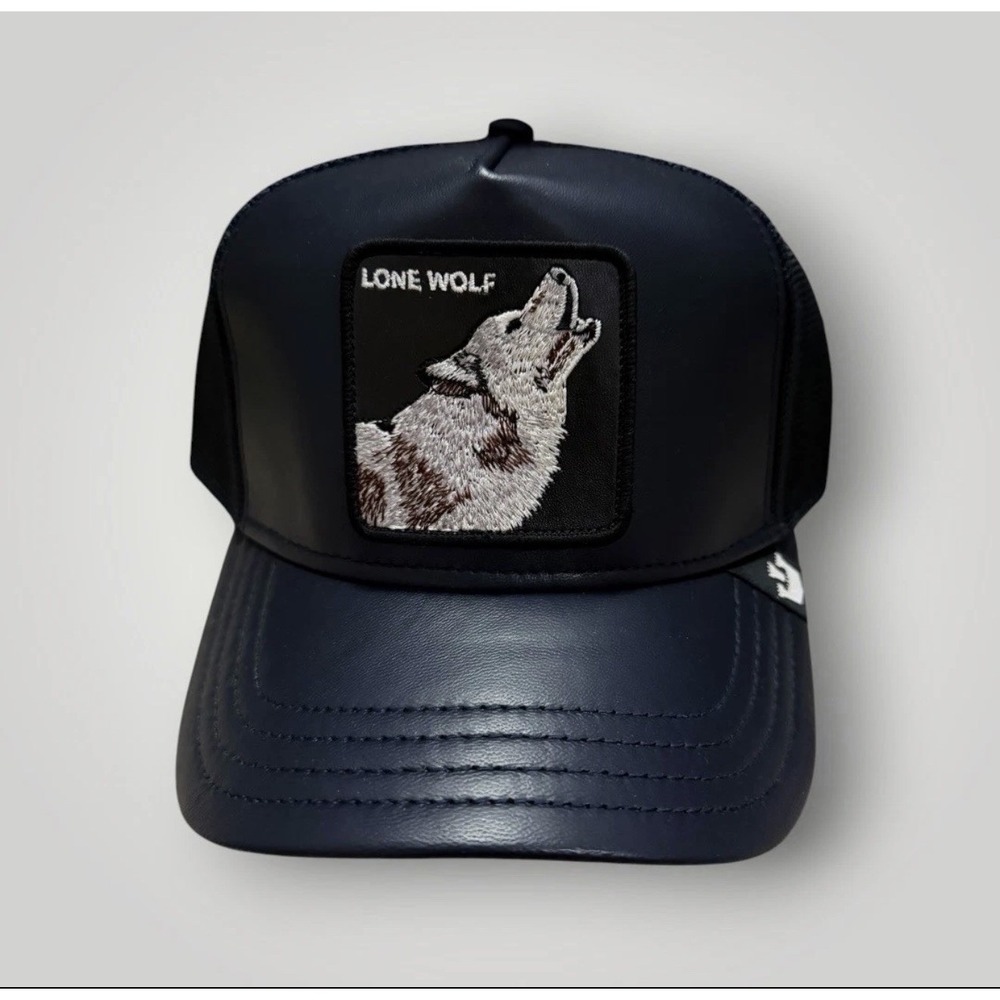 Goorin Bros Lone Wolf Trucker Hat Navy Leather Mesh Snapback The Farm Wildlife‎
